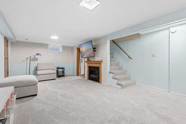 3834 Dennis Lane, White Bear Lake, MN 55110