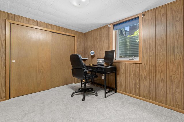 3834 Dennis Lane, White Bear Lake, MN 55110