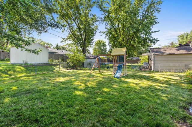3834 Dennis Lane, White Bear Lake, MN 55110