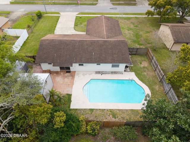 1217 Thomasina Drive, Port Orange, FL 32129