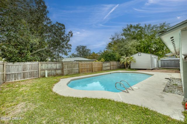 1217 Thomasina Drive, Port Orange, FL 32129