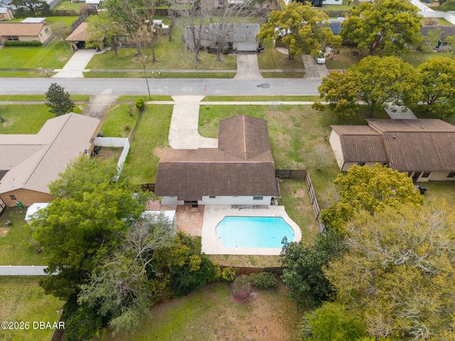 1217 Thomasina Drive, Port Orange, FL 32129