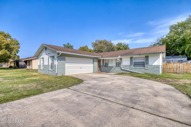 1217 Thomasina Drive, Port Orange, FL 32129