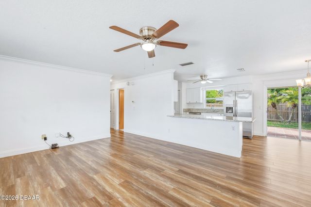 1217 Thomasina Drive, Port Orange, FL 32129