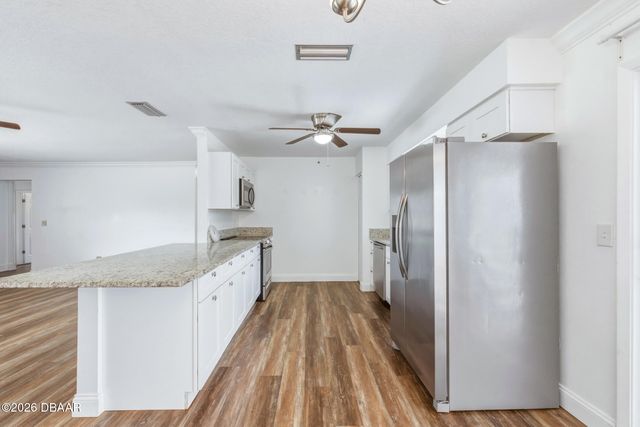 1217 Thomasina Drive, Port Orange, FL 32129