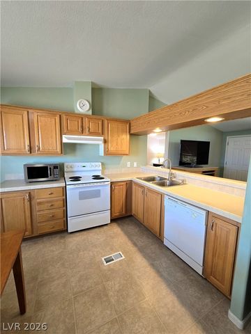 1701 Meier Drive, Pahrump, NV 89048