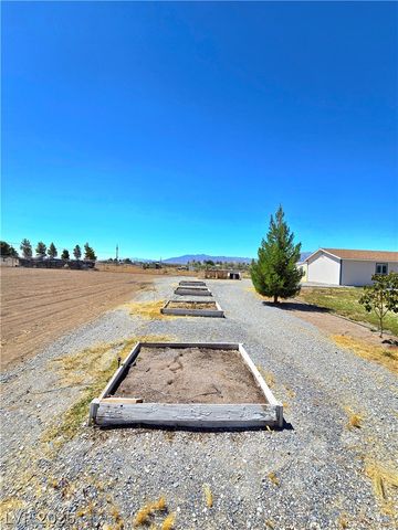 1701 Meier Drive, Pahrump, NV 89048