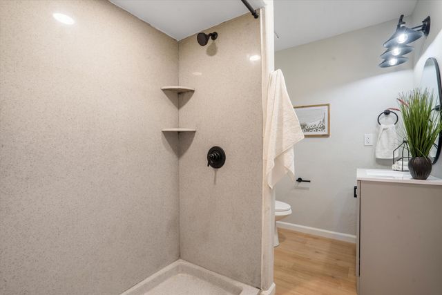 7 Corte De Canoncito, Cedar Crest, NM 87008