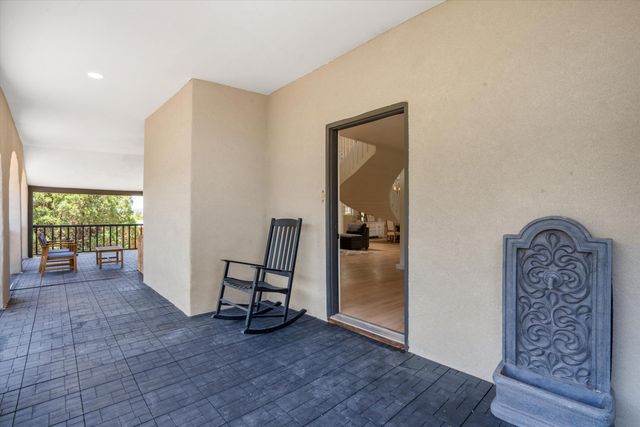 7 Corte De Canoncito, Cedar Crest, NM 87008