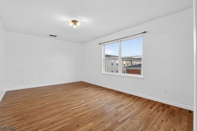 452 Marshall St, Elizabeth City, NJ 07206