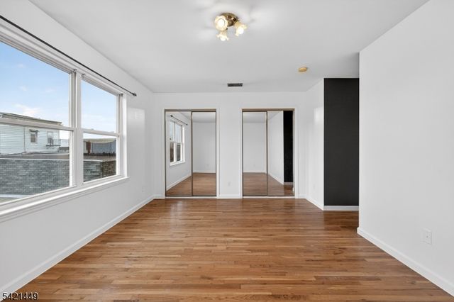 452 Marshall St, Elizabeth City, NJ 07206