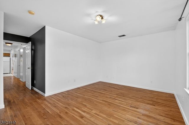 452 Marshall St, Elizabeth City, NJ 07206