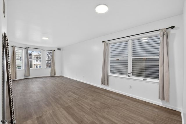 452 Marshall St, Elizabeth City, NJ 07206