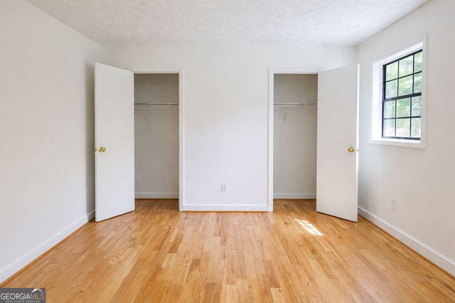 107 Village Way, Lawrenceville, GA 30046