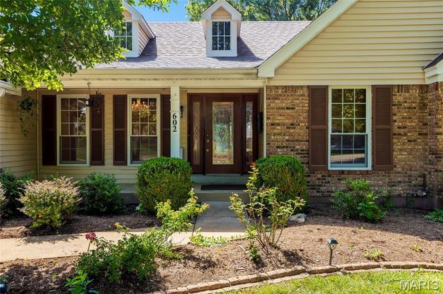 602 Rainbow Circle Court, Ballwin, MO 63011