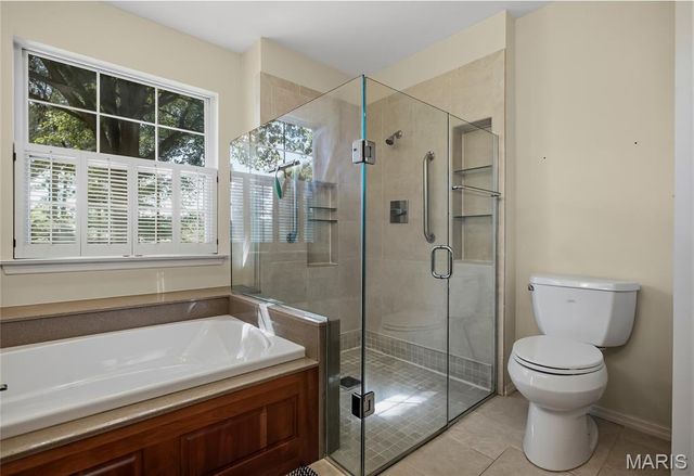 602 Rainbow Circle Court, Ballwin, MO 63011
