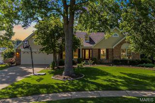 602 Rainbow Circle Court, Ballwin, MO 63011