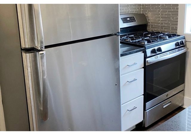 4218 N Clark Street 2, Chicago, IL 60613