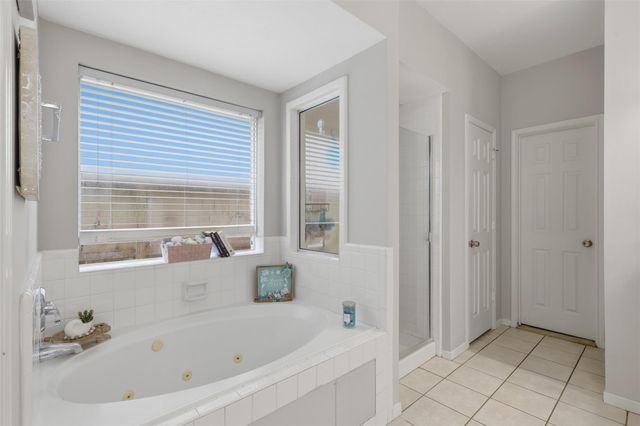 2538 Acadiana Lane, Seabrook, TX 77586