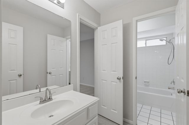 2538 Acadiana Lane, Seabrook, TX 77586