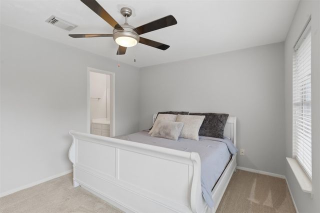 2538 Acadiana Lane, Seabrook, TX 77586