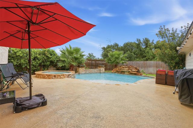2538 Acadiana Lane, Seabrook, TX 77586