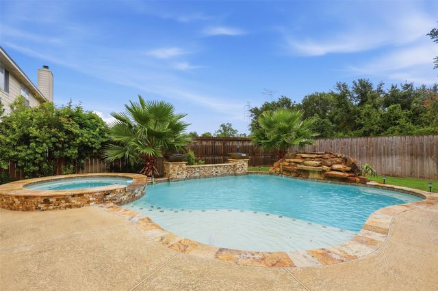 2538 Acadiana Lane, Seabrook, TX 77586