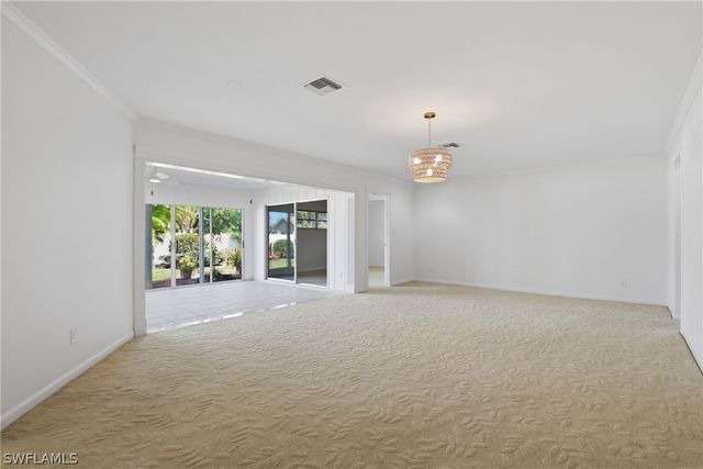 135 Pebble Beach BLVD, Naples, FL 34113