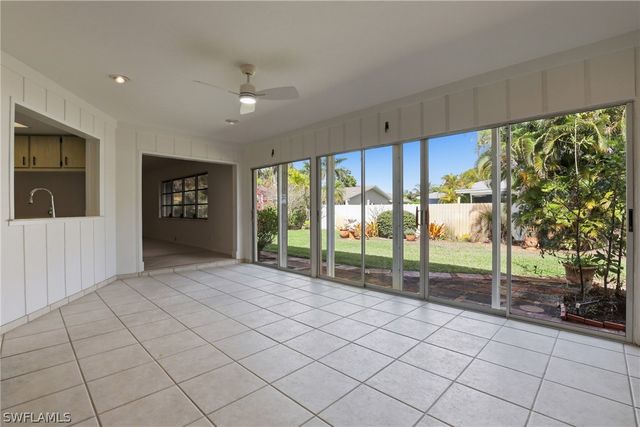 135 Pebble Beach BLVD, Naples, FL 34113