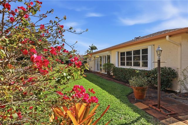 135 Pebble Beach BLVD, Naples, FL 34113