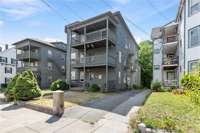 414 Rathbun St 5, Woonsocket, RI 02895