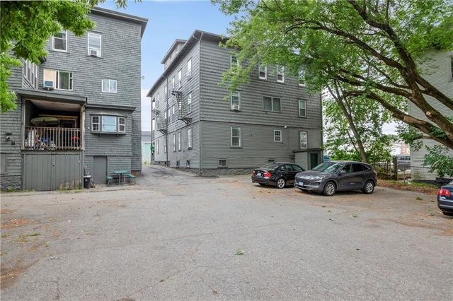 414 Rathbun St 5, Woonsocket, RI 02895