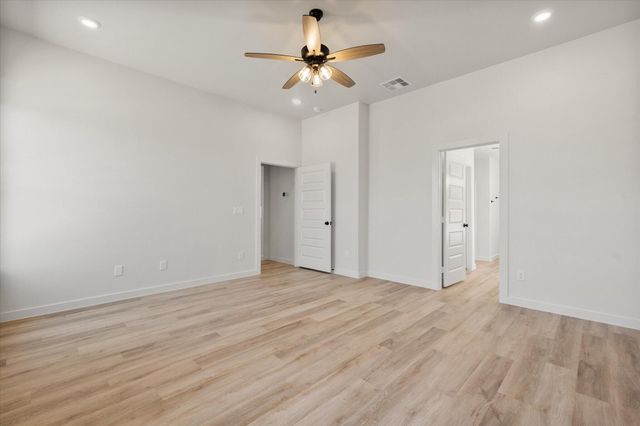 2903 Harvest Avenue, Wolfforth, TX 79382