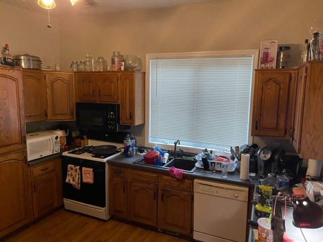 905 State Street, Lemont, IL 60439