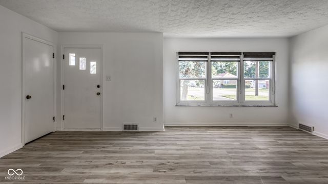 2815 W 30th Street, Indianapolis, IN 46222