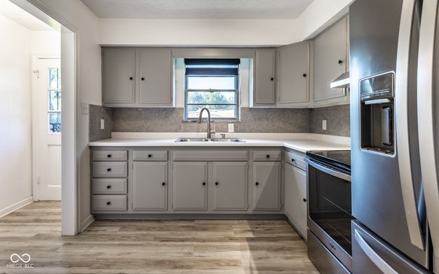 2815 W 30th Street, Indianapolis, IN 46222