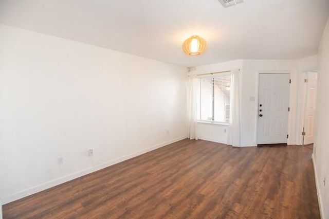 1740 Timber Ridge RD 128, Austin, TX 78741