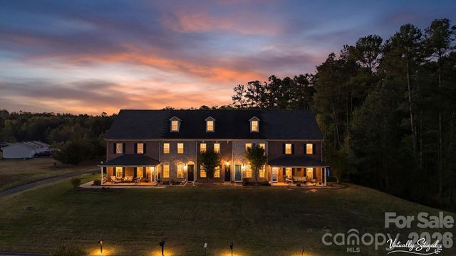 11774 Redbridge Boulevard 3, Midland, NC 28097