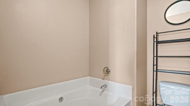 11774 Redbridge Boulevard 3, Midland, NC 28097