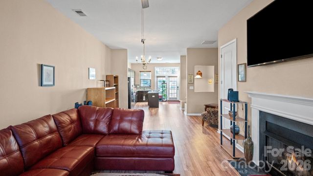 11774 Redbridge Boulevard 3, Midland, NC 28097