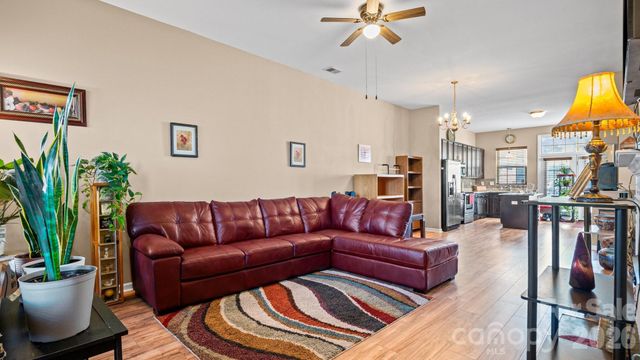 11774 Redbridge Boulevard 3, Midland, NC 28097