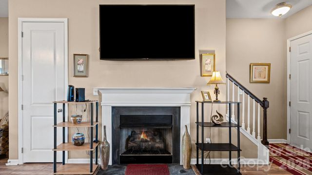 11774 Redbridge Boulevard 3, Midland, NC 28097