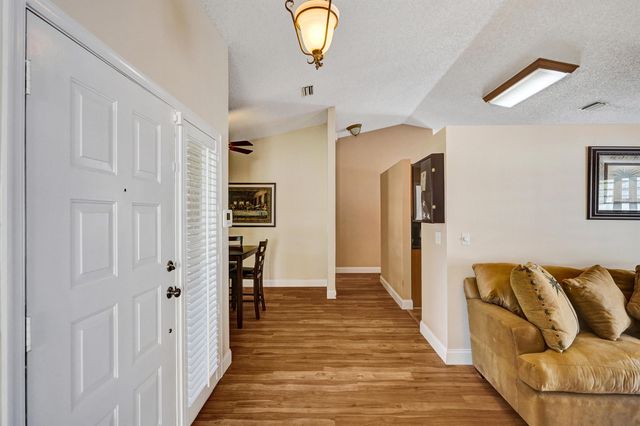 9217 Patina Drive, Boynton Beach, FL 33472