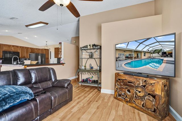 9217 Patina Drive, Boynton Beach, FL 33472