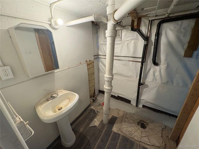 427 S Lincoln Street, Denver, CO 80209