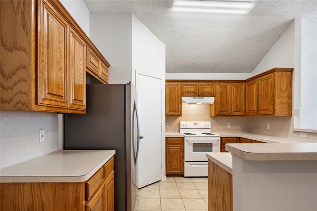 4914 Brazoswood Circle, Arlington, TX 76017