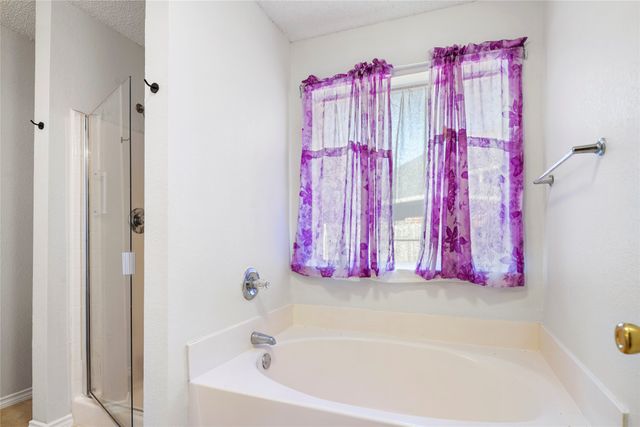 4914 Brazoswood Circle, Arlington, TX 76017