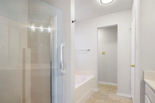 4914 Brazoswood Circle, Arlington, TX 76017