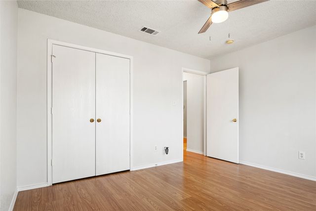 4914 Brazoswood Circle, Arlington, TX 76017