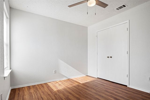 4914 Brazoswood Circle, Arlington, TX 76017